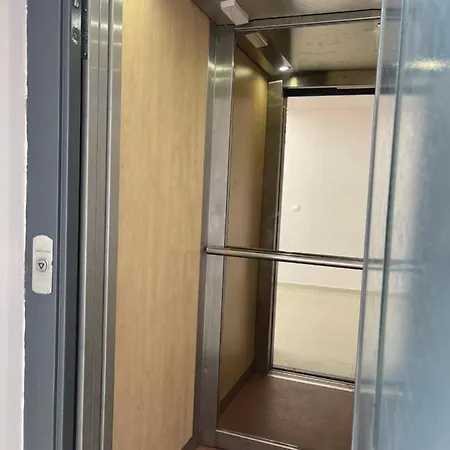 Apartment Studio Perla - 38 студио перла - 38 *